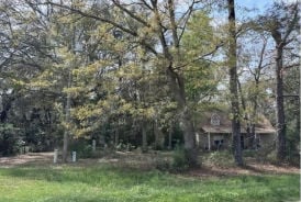 Single Family 3BR 3BA - 3822 FUTCH RD, Hahira, GA