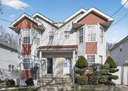 Single Family 3BR 3BA - 473 COLLFIELD AVE, Staten Island, NY