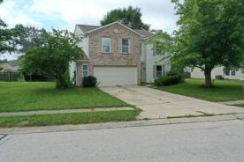 Single Family 3BR 3BA - 6911 WOODLAND HEIGHTS DR, Avon, IN