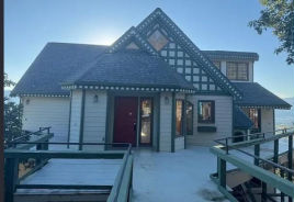Single Family 3BR 4BA - 448 TIMBERLAKE DR, Ashland, OR