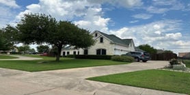 Single Family 3BR 5BA - 8221 ST JOHNS DR, Waxahachie, TX