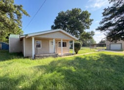 Single Family 4BR 1BA - 20509 E Reno Ave, Harrah, OK