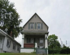 Single Family 4BR 1BA - 4721 GENEVIEVE AVE, Saint Louis, MO