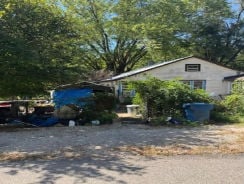 Single Family 4BR 2BA - 11002 OLD FERRY RD, Jefferson City, MO
