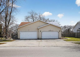 Single Family 4BR 2BA - 115 N MCAREE RD, Waukegan, IL