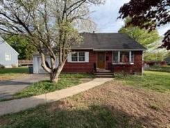 Single Family 4BR 2BA - 13 VENTER LANE, Nanuet, NY