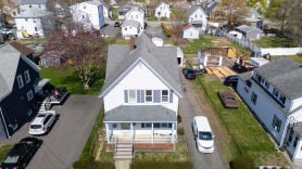 Single Family 4BR 2BA - 31 BENEFIT ST, Taunton, MA