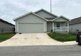Single Family 4BR 2BA - 4515 AZURE PLACE, San Antonio, TX