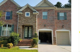 Single Family 4BR 2BA - 5454 ROSEHALL PL, Atlanta, GA