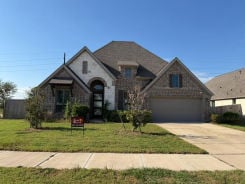 Single Family 4BR 2BA - 5814 TURQUOISE HILL LN, Richmond, TX