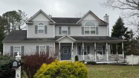 Single Family 4BR 2BA - 6 DONNELLY COURT, Manorville, NY