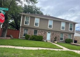 Single Family 4BR 3BA - 11303 WHITE GATE LN, Houston, TX