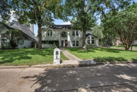 Single Family 4BR 3BA - 14815 LONG OAK DR, Houston, TX