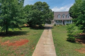 Single Family 4BR 3BA - 227 HALLMARK CIR, Easley, SC