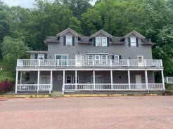 Single Family 4BR 3BA - 240 JEFFERSON ST, Nelsonville, OH