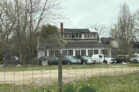 Single Family 4BR 3BA - 2891 MONTAUK HWY, Brookhaven, NY