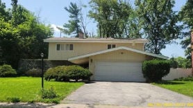 Single Family 4BR 3BA - 2914 MACFARLANE CRES, Flossmoor, IL