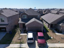 Single Family 4BR 3BA - 3609 KINGS DR, Ennis, TX