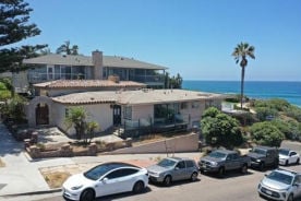 Single Family 4BR 3BA - 404 4th St, Encinitas, CA
