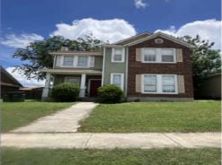 Single Family 4BR 3BA - 5611 MIDCROWN DR, San Antonio, TX