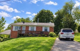 Single Family 4BR 3BA - 68 VERONA COURT BLVD, Verona, VA