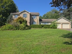 Single Family 4BR 4BA - 209 Briarwood Trace, Corbin, KY