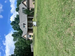 Single Family 4BR 4BA - 409 OAK VALLEY RD, Deatsville, AL