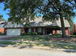 Single Family 4BR 4BA - 6839 E 52ND ST, Tulsa, OK