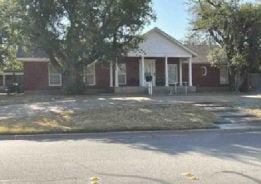 Single Family 4BR 4BA - 933 WASHINGTON BLVD, Abilene, TX