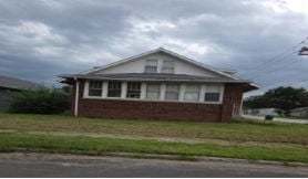 Single Family 5BR 1BA - 522 MCKINLEY AVE, Moberly, MO