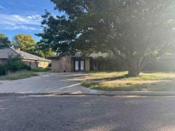 Single Family 5BR 2BA - 2818 PORTER DR, Amarillo, TX