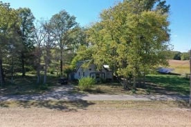Single Family 5BR 2BA - 4077 N 800 W, Frankton, IN