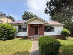 Single Family 5BR 3BA - 109 GAYOSA AVE, Natchez, MS