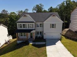Single Family 5BR 4BA - 149 SILVERCREST DR, Acworth, GA