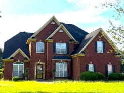 Single Family 5BR 4BA - 2560 OAK CREEK LANE, Conyers, GA
