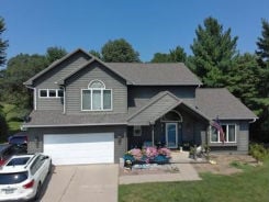 Single Family 5BR 5BA - 19 PARTRIDGE CT, Iowa City, IA