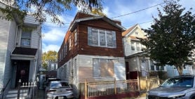 Single Family 6BR 2BA - 86 34 77TH ST, Woodhaven, NY