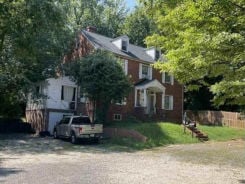 Single Family 8BR 3BA - 6025 ARLINGTON BLVD, Falls Church, VA