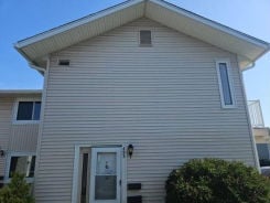 Townhome 2BR 1BA - 493 EASTBROOKE LN, Rochester, NY